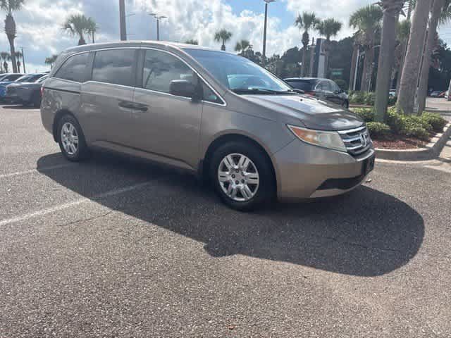 Used 2011 Honda Odyssey LX image 9