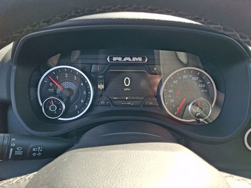 New 2026 RAM 1500 4x4 Crew Cab image 16