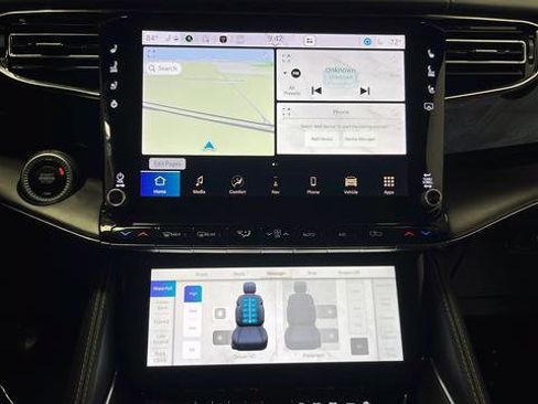 Used 2023 Jeep Grand Wagoneer Series II image 13