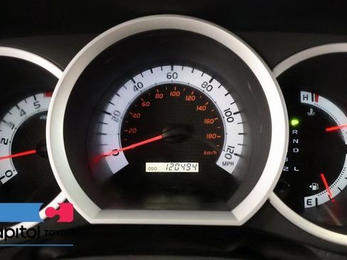 Used 2014 Toyota Tacoma PreRunner RWD image 16