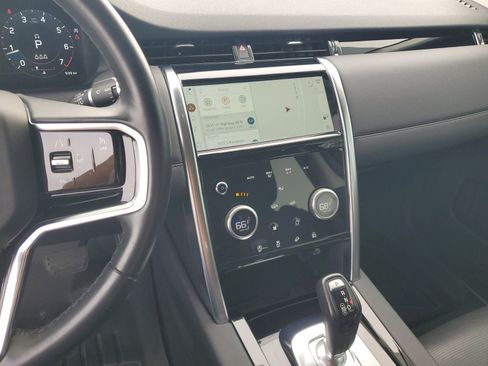 Used 2021 Land Rover Discovery Sport SE image 23