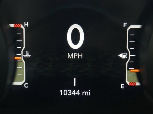 Used 2025 Jeep Wrangler Sport AWD/4WD image 17