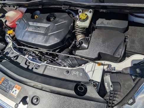 Used 2018 Ford Escape Titanium image 23