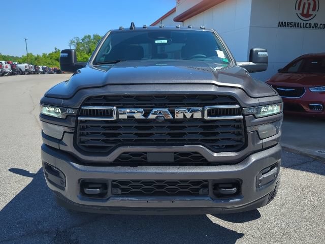 New 2026 RAM 3500 Big Horn AWD/4WD image 4