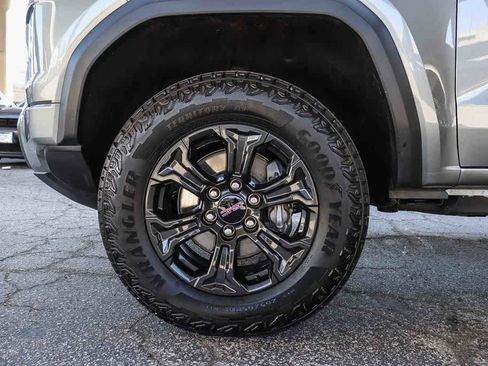 Used 2025 GMC Canyon Elevation w/ Convenience Package RWD image 12
