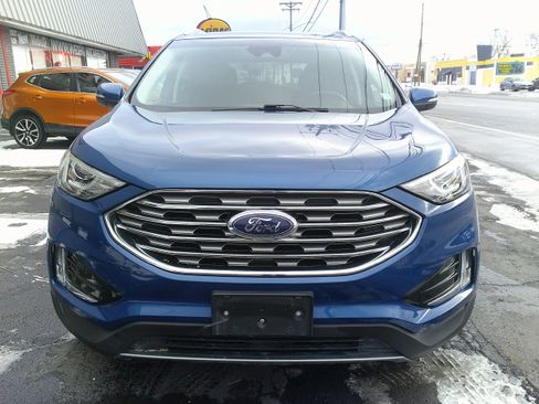 Used 2020 Ford Edge SEL w/ Cold Weather Package image 8