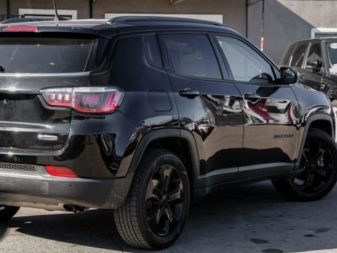 Used 2019 Jeep Compass Altitude image 16