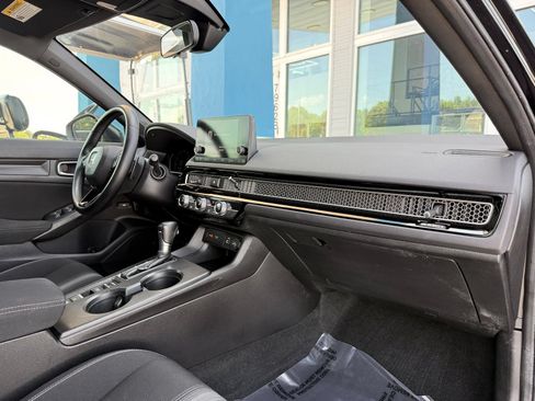 Used 2022 Honda Civic Sport image 22