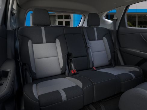 New 2026 Chevrolet Blazer LT image 17