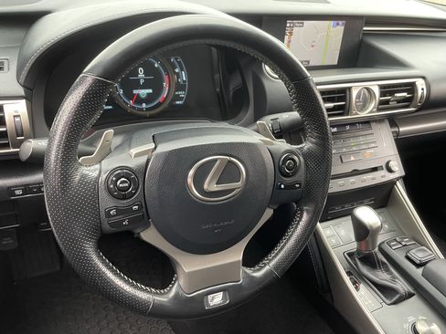 Used 2016 Lexus IS 300 AWD image 23