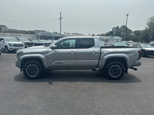 Used 2024 Toyota Tacoma TRD Sport w/ TRD Sport Upgrade Package AWD/4WD image 16