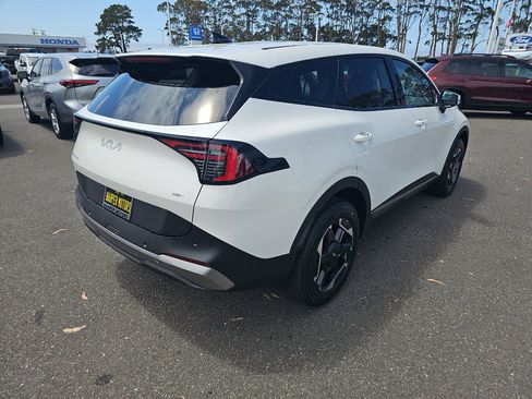 New 2026 Kia Sportage S image 5