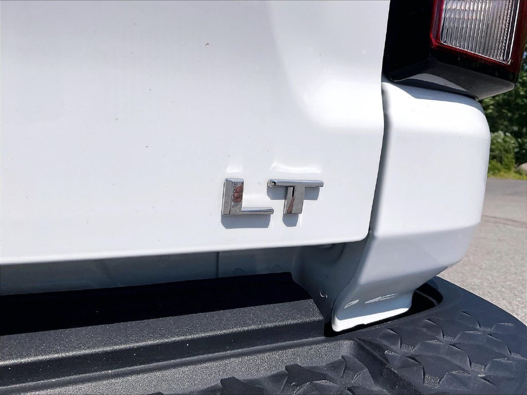 Used 2024 Chevrolet Colorado LT w/ LT Convenience Package AWD/4WD image 26