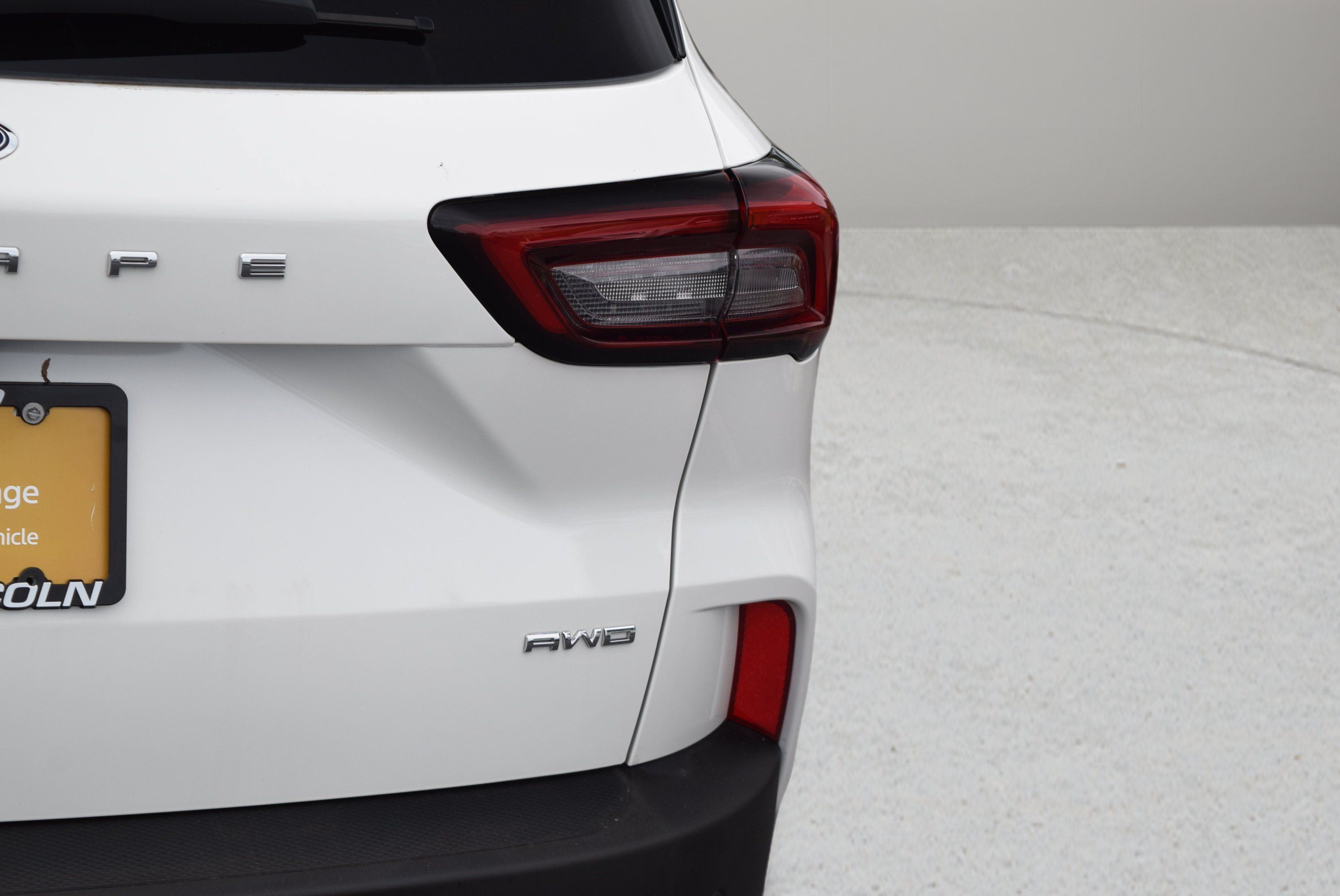 Certified 2023 Ford Escape Platinum w/ Premium Technology Package AWD/4WD image 6