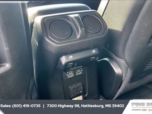 Used 2022 Jeep Wrangler Unlimited Rubicon image 23