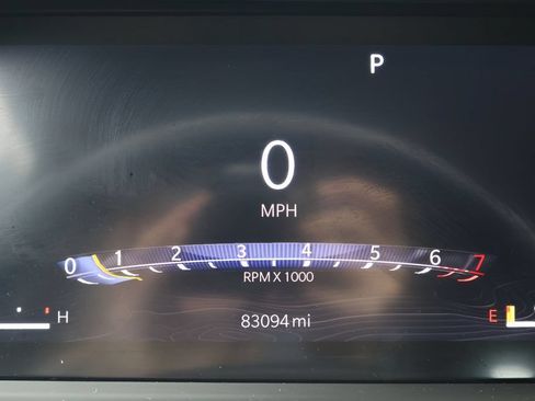 Used 2022 Jeep Grand Cherokee L Limited w/ Luxury Tech Group II RWD image 32