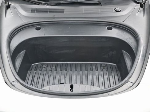 Used 2021 Tesla Model 3 Standard Range Plus image 44