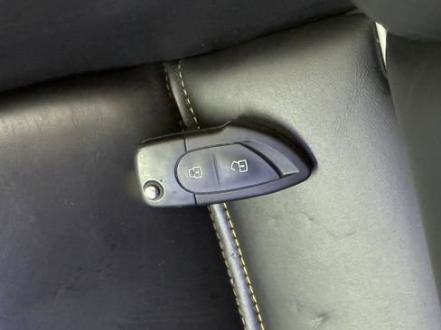 Used 2006 Lamborghini Gallardo SE Coupe 2D image 35