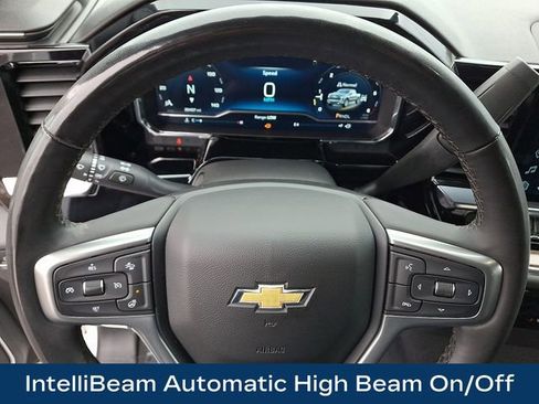 Used 2023 Chevrolet Silverado 1500 LT image 22