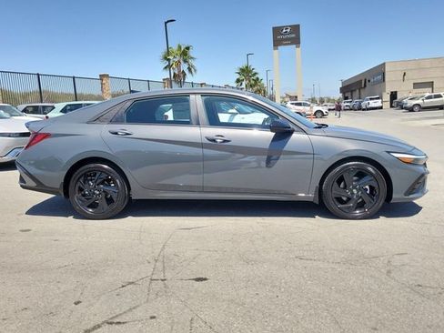 New 2026 Hyundai Elantra Sport FWD image 28