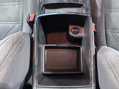 Used 2016 Kia Sorento LX image 29