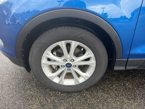 Used 2017 Ford Escape SE FWD image 10