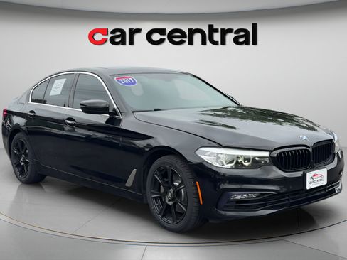 Used 2017 BMW 530i RWD image 7