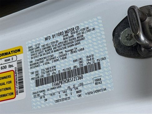 Used 2024 Ford Mustang Premium image 33