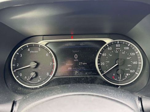 Certified 2025 Nissan Sentra SR image 24