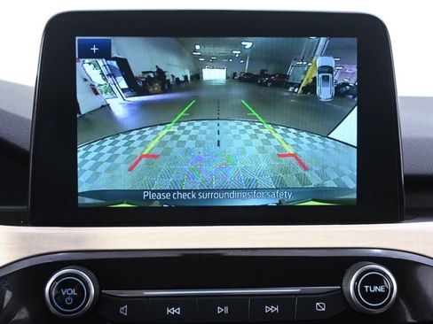 Used 2021 Ford Escape Titanium w/ Titanium Elite Package AWD/4WD image 31