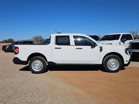 New 2026 Ford Maverick XL image 4