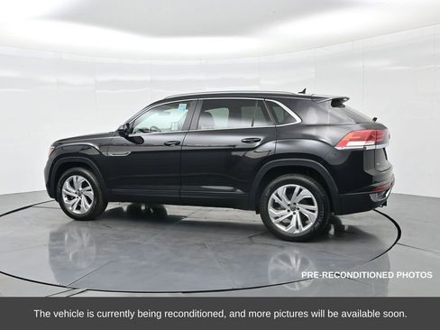 Used 2020 Volkswagen Atlas Cross Sport SEL image 10