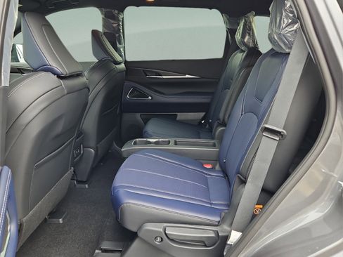 Certified 2026 INFINITI QX60 Sport w/ Dark Cargo Package AWD/4WD image 11