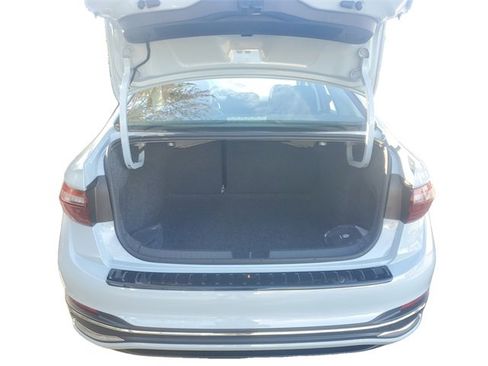 New 2026 Volkswagen Jetta SEL image 19