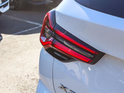 Used 2023 BMW X3 sDrive30i w/ Convenience Package w/ZPA image 7