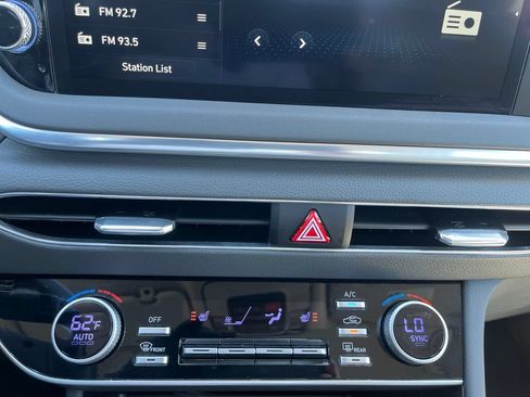 Used 2023 Hyundai Sonata SEL FWD image 28
