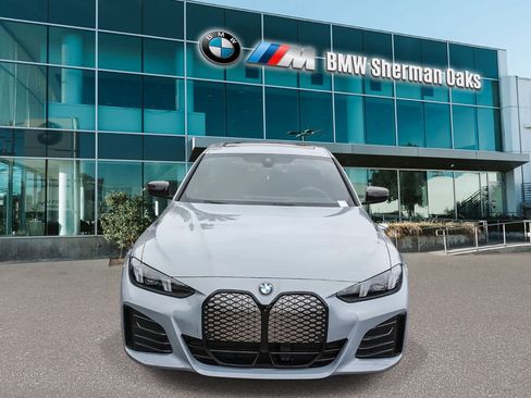 New 2026 BMW i4 eDrive40 w/ M Sport Package RWD image 2