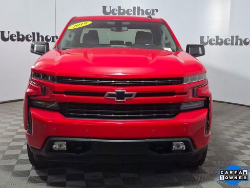 Used 2019 Chevrolet Silverado 1500 RST image 2