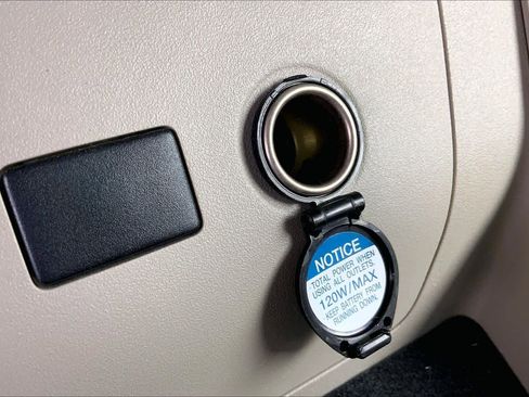 Used 2013 Toyota Prius Two image 31