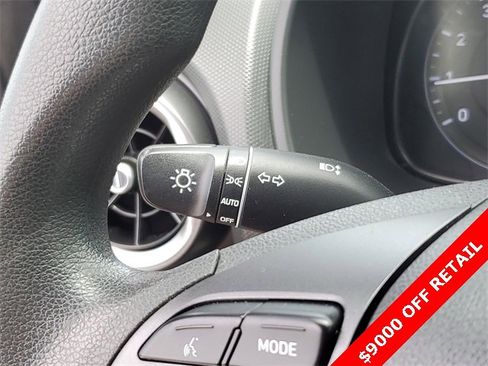 Used 2023 Hyundai Kona SEL image 16