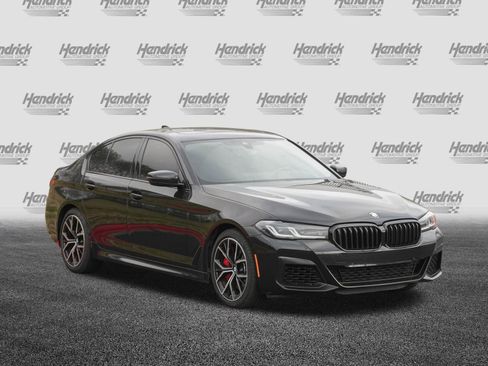 Certified 2023 BMW 540i w/ Executive Package image 2