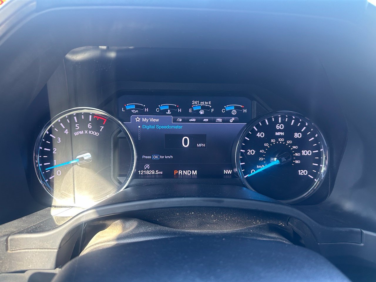 Used 2019 Ford Expedition XLT w/ Equipment Group 202A RWD image 16