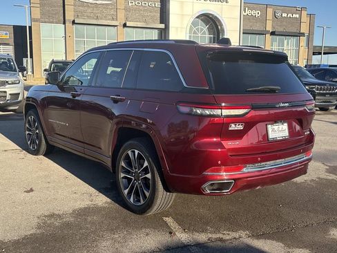 Used 2023 Jeep Grand Cherokee Overland image 7