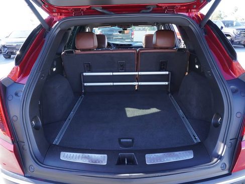 Used 2021 Cadillac XT5 Premium Luxury image 8