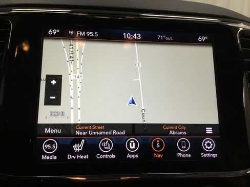 Used 2021 Jeep Grand Cherokee Laredo X AWD/4WD image 31