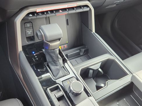 New 2026 Toyota Tundra Limited image 14