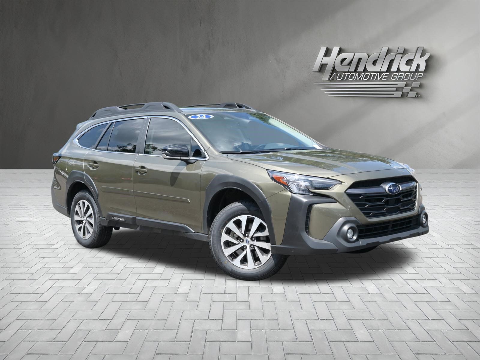 Certified 2024 Subaru Outback Premium AWD/4WD image 2