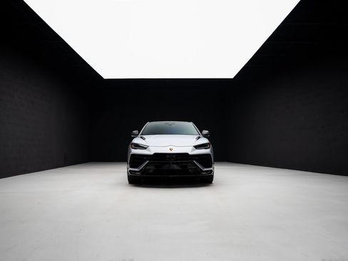 Used 2024 Lamborghini Urus Performante AWD/4WD image 93