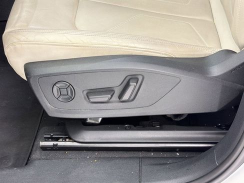 Used 2022 Audi Q3 2.0T Premium image 13