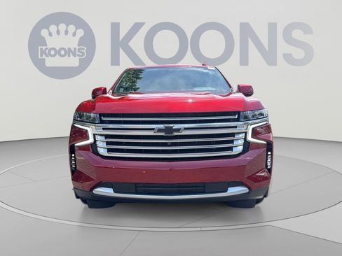 Used 2024 Chevrolet Tahoe High Country AWD/4WD image 11